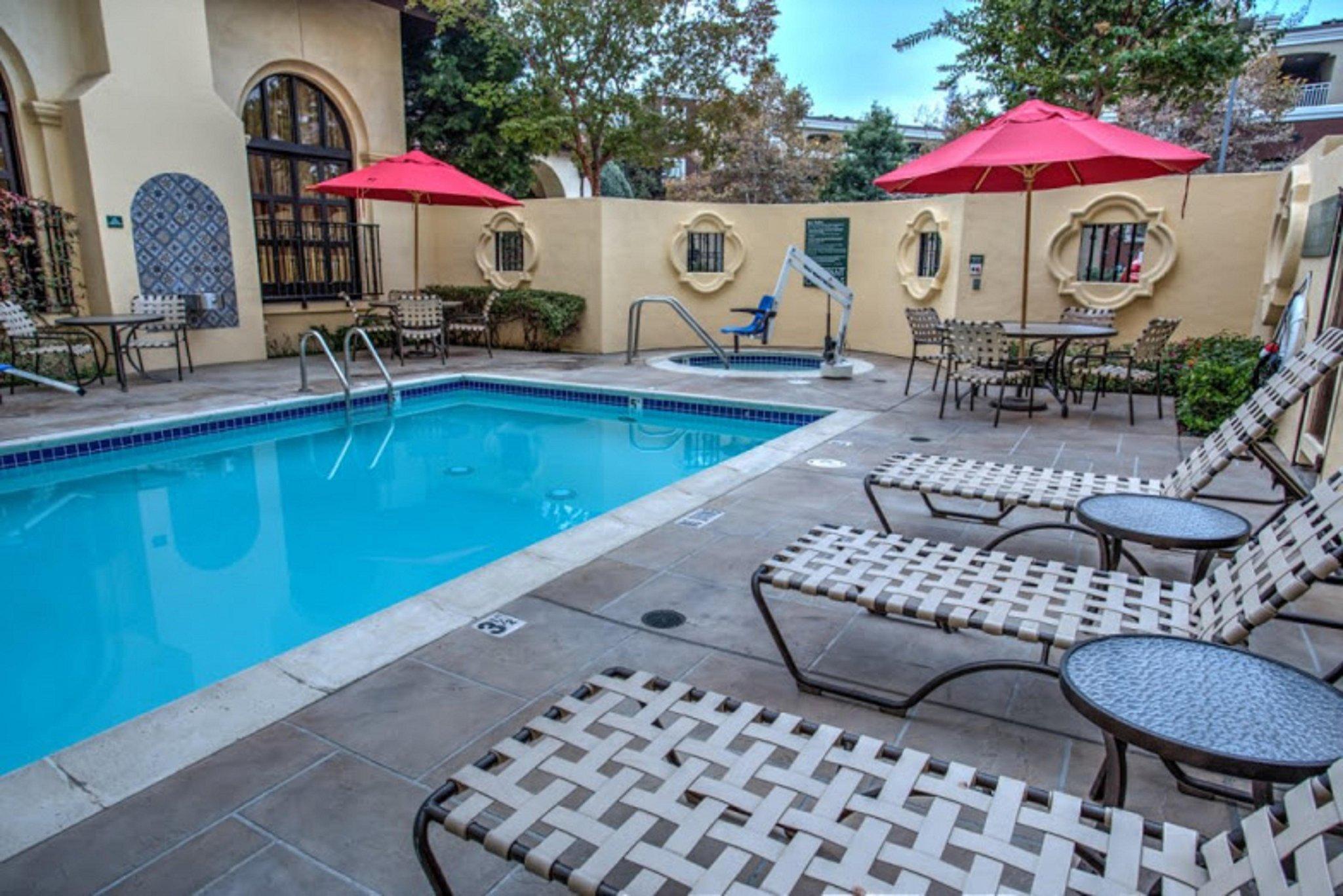 Hilton Garden Inn Cupertino Esterno foto